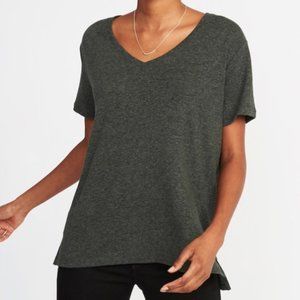 Green/grey OLD NAVY boyfriend tee!